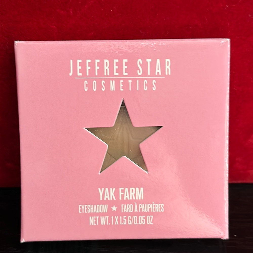 ♥️ 3/$12 Jeffree Star eyeshadow single in Yak Farm